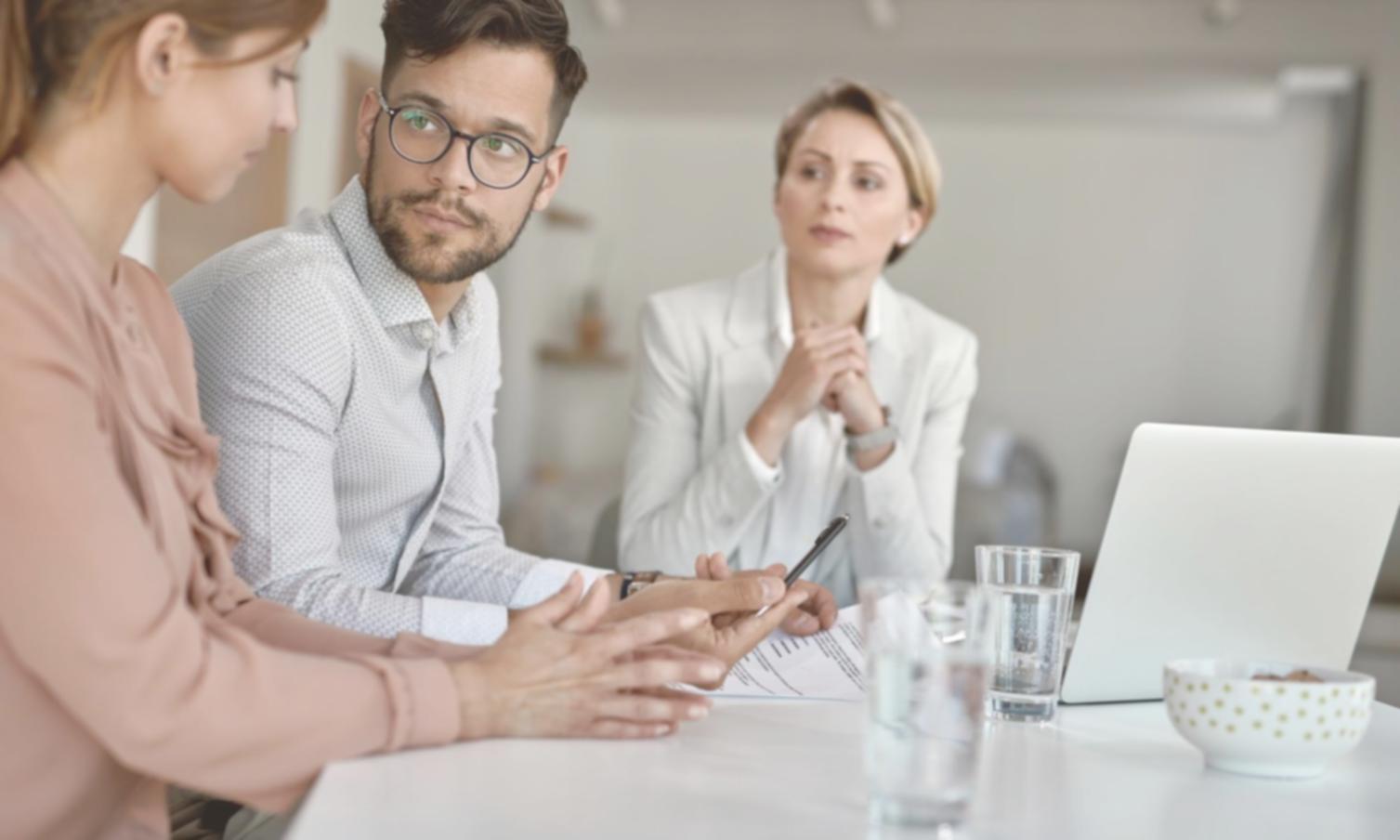 Prodotti makeup professionali per diversi tipi di pelle